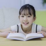 単語が覚えられない子は「読む量」が足りない？改善策