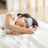 子どもの“夏の体調不良”を英語で説明できる？ （発熱・虫刺され・日焼け英会話、病院の使い方）