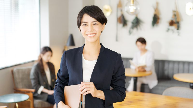 英文オフィス移転通知（Notice of Office Relocation）の書き方｜取引先に伝わる実務テンプレート付き