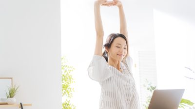 経験者が語る！英語を使った副業（翻訳・ライティング）の始め方と注意点