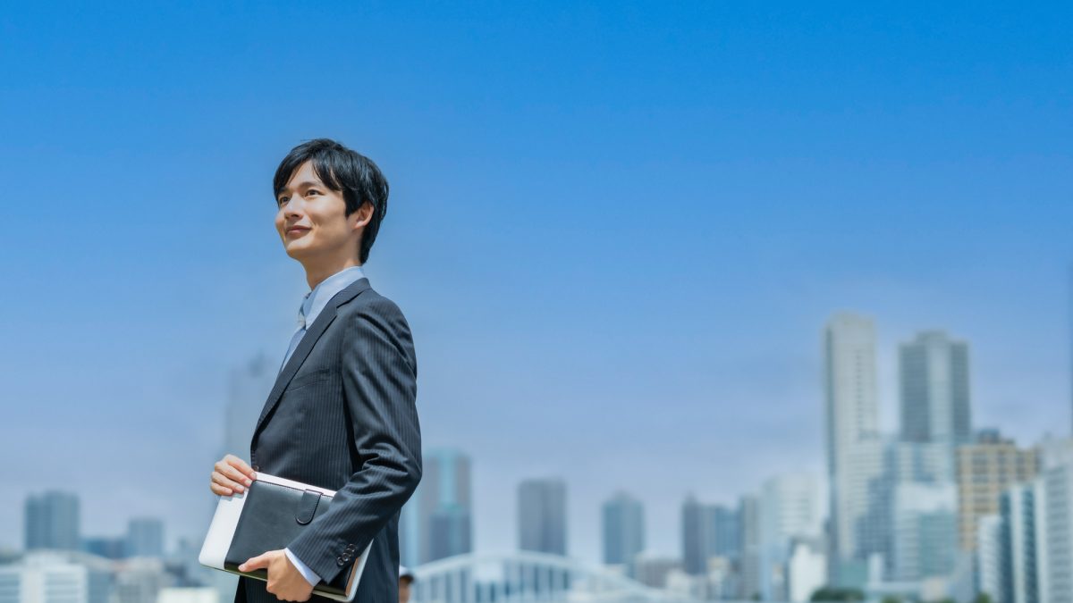 英文募集要項（Job Posting）の作成ポイント｜テンプレート・応募条件の英語表現付き
