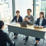 【英語面接官向け】面接官トレーニングとは？評価基準を統一する方法